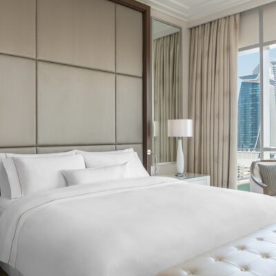 Hilton Dubai Al Habtoor City_Deluxe King.004 (3)